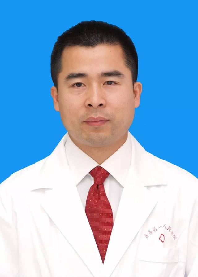  深圳男篮发布备战花絮；今晚刷新队史纪录；足总杯任务艰巨；医务组通报恢复